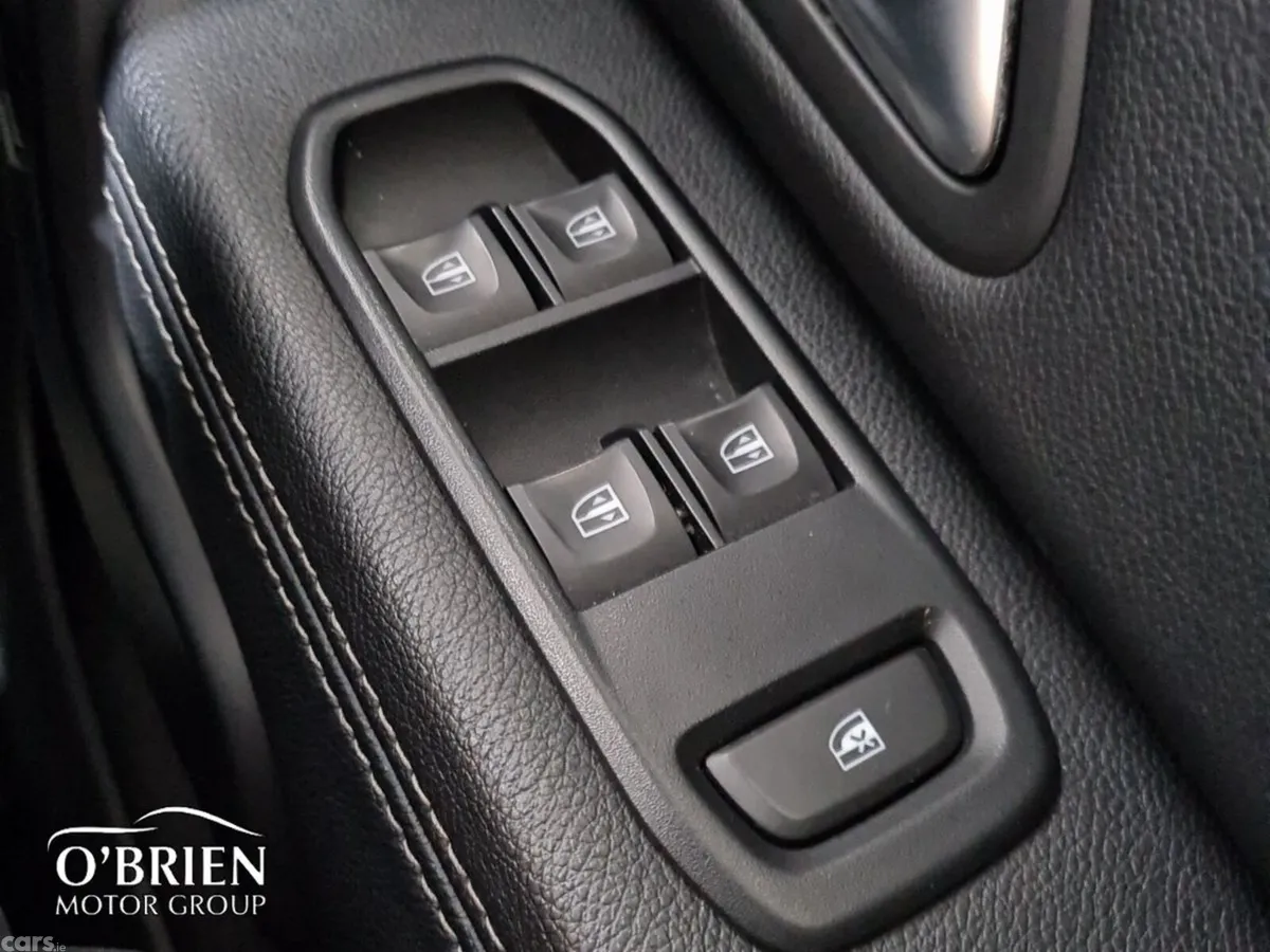 Dacia Duster SUV, Diesel, 2019, Orange