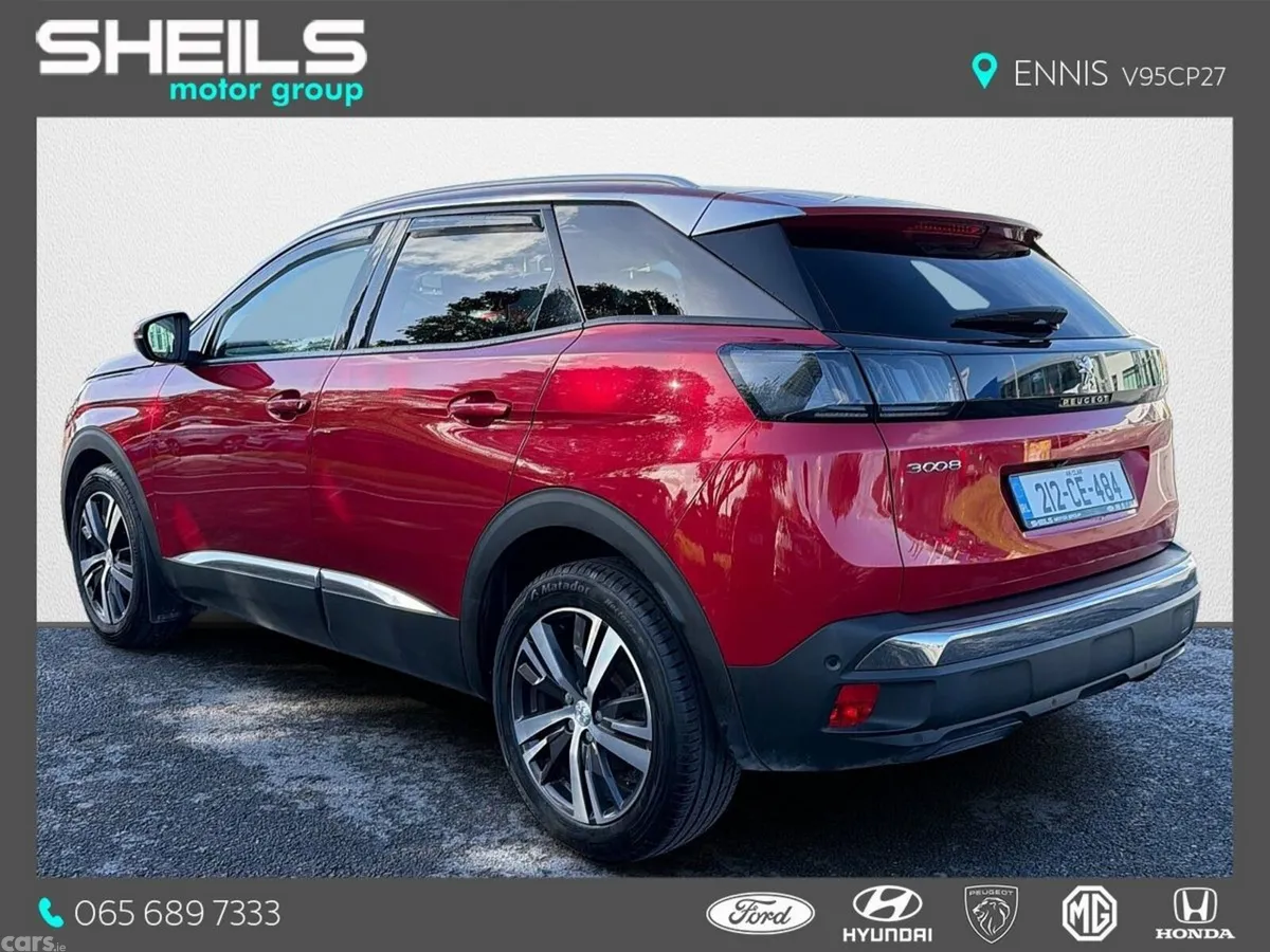 Peugeot 3008 MPV, Petrol, 2021, Red