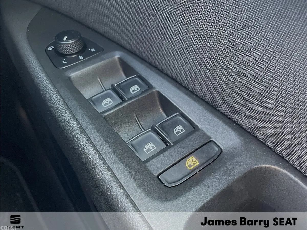 SEAT Leon Estate, Diesel, 2019, Grey