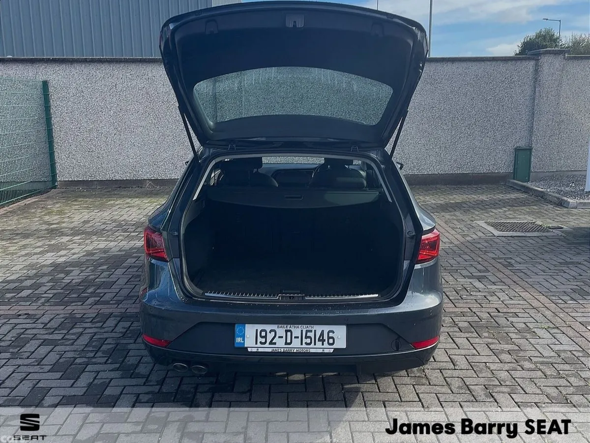 SEAT Leon Estate, Diesel, 2019, Grey