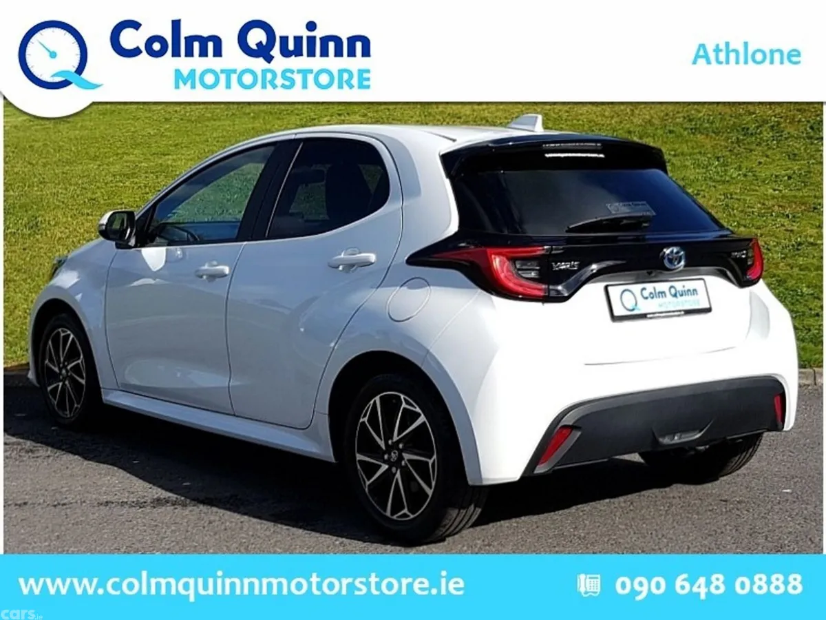 Toyota Yaris Hatchback, Petrol Hybrid, 2024, White