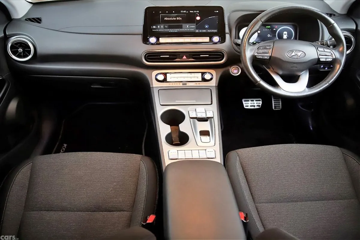 Hyundai KONA SUV, Electric, 2023, Grey
