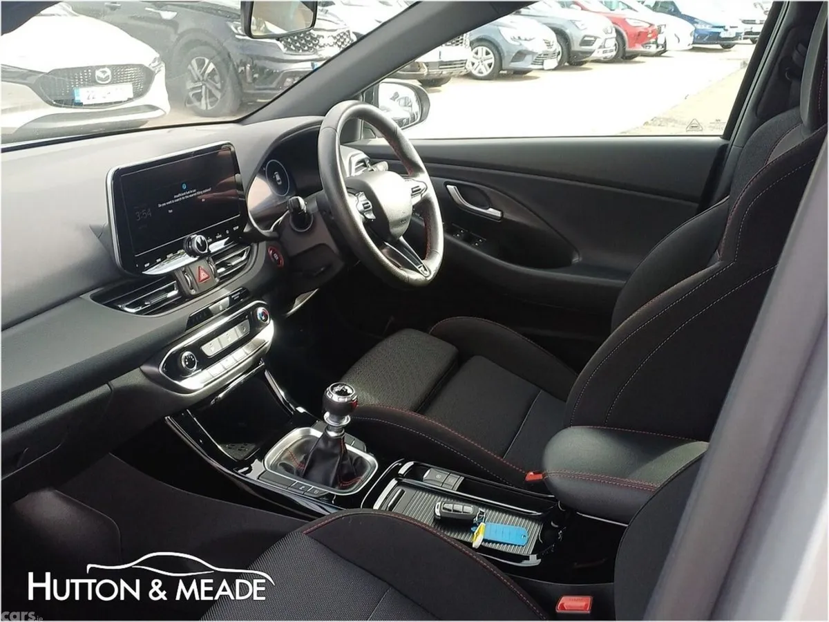 Hyundai i30 Hatchback, Petrol, 2025, Silver