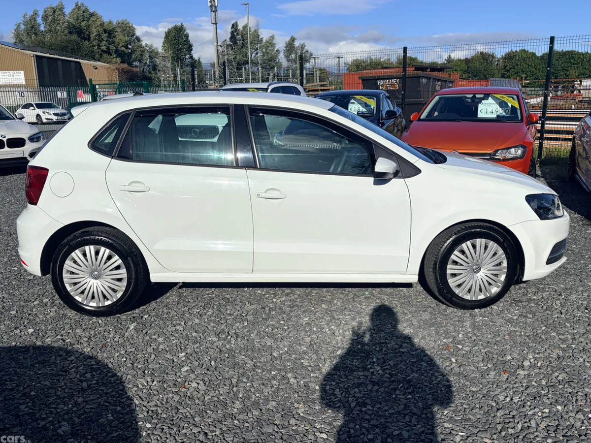 Volkswagen Polo Hatchback, Petrol, 2017, White