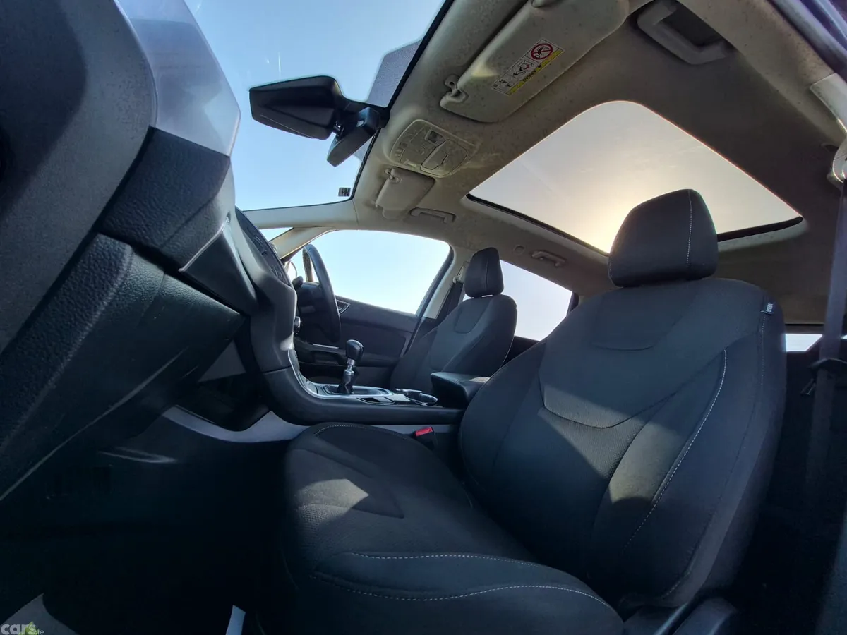 Ford S-Max MPV, Petrol, 2018, Blue