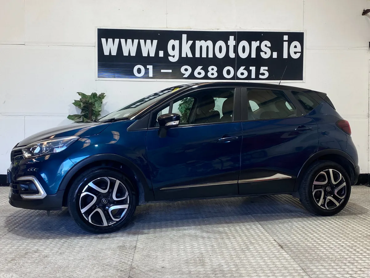 Renault Captur Hatchback, Petrol, 2018, Blue
