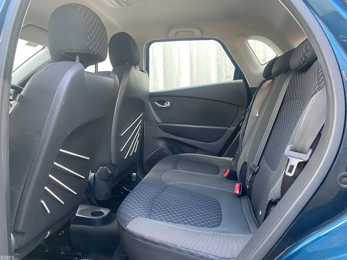 Renault Captur Hatchback, Petrol, 2018, Blue