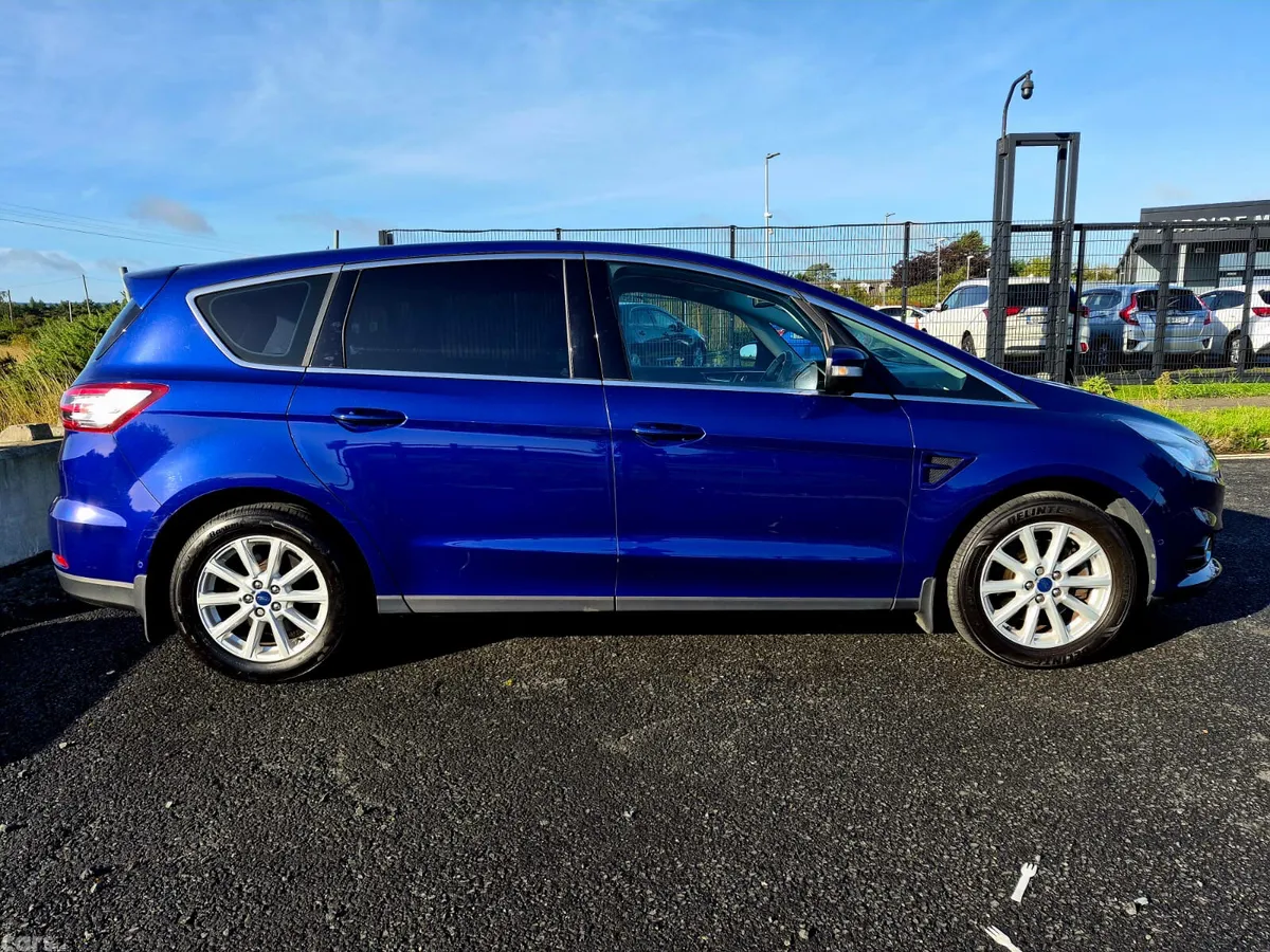 Ford S-Max MPV, Petrol, 2018, Blue