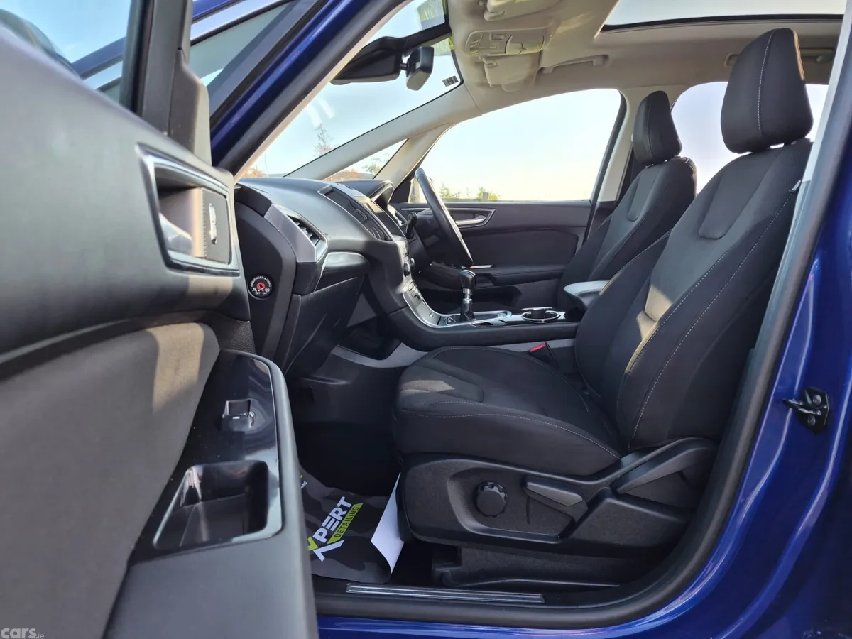 Ford S-Max MPV, Petrol, 2018, Blue