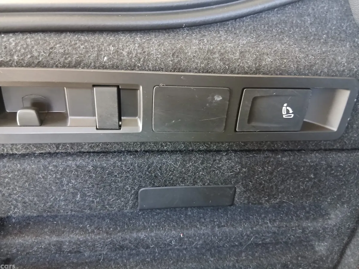 Skoda Superb Saloon, Diesel, 2022, Blue