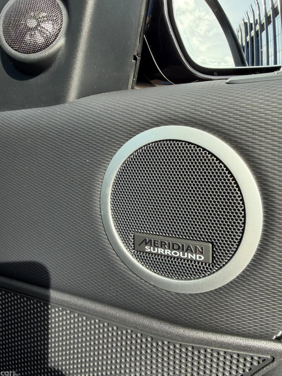 Land Rover Discovery SUV, Diesel, 2025, Grey