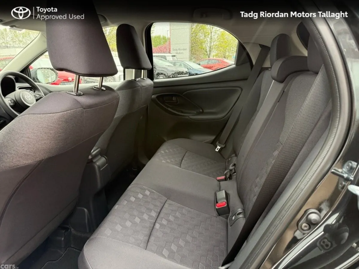 Toyota Yaris Hatchback, Petrol Hybrid, 2026, Black