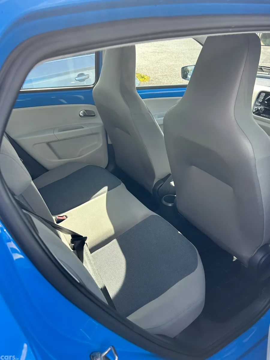 Volkswagen up! Hatchback, Petrol, 2014, Blue