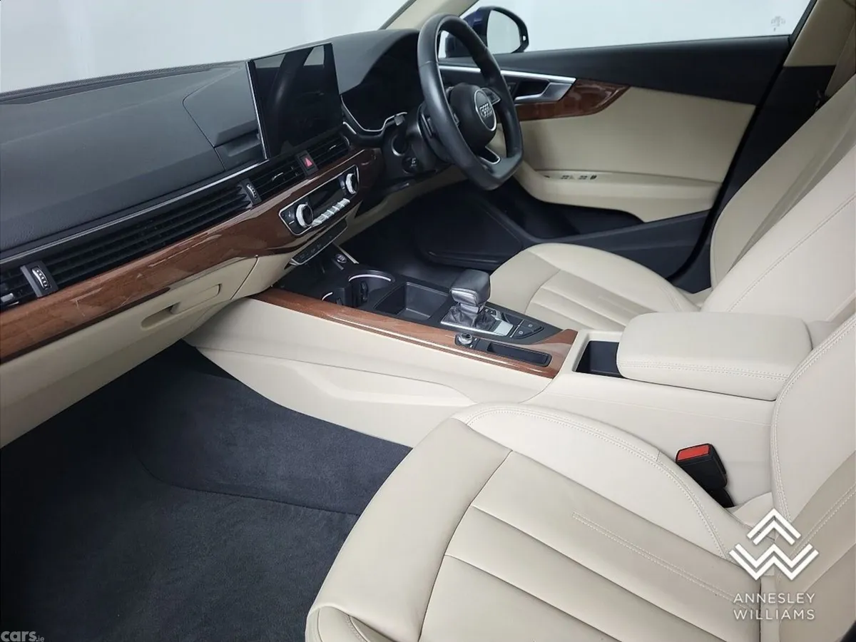 Audi A4 Saloon, Petrol, 2023, Blue