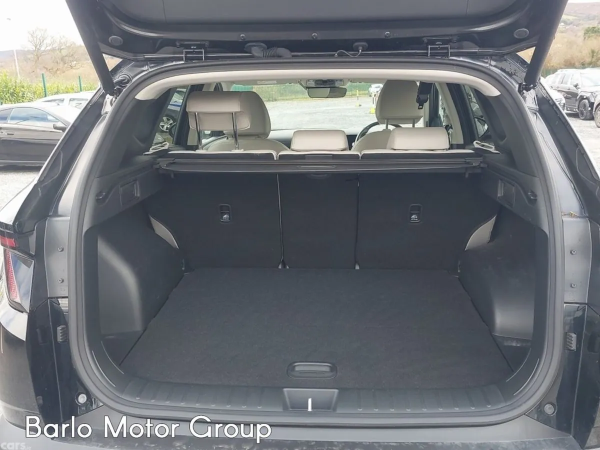 Hyundai Tucson SUV, Petrol Plug-in Hybrid, 2025, Black
