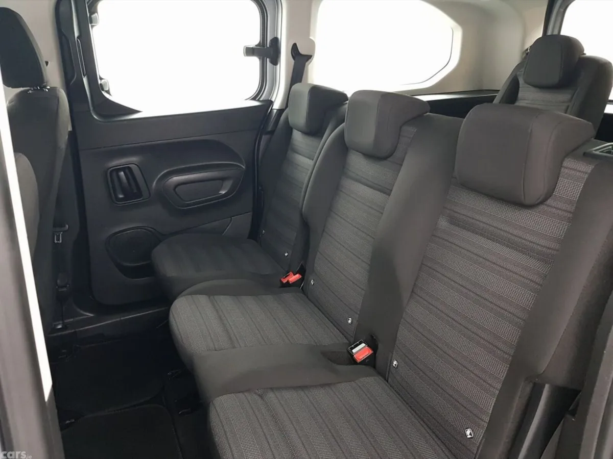 Opel Combo MPV, Diesel, 2022, Grey