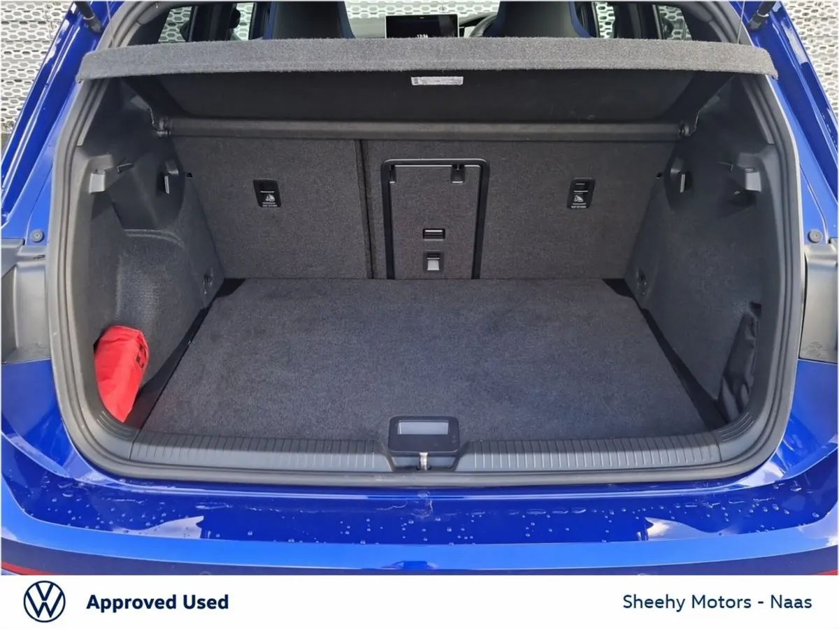 Volkswagen Golf Hatchback, Petrol, 2025, Blue