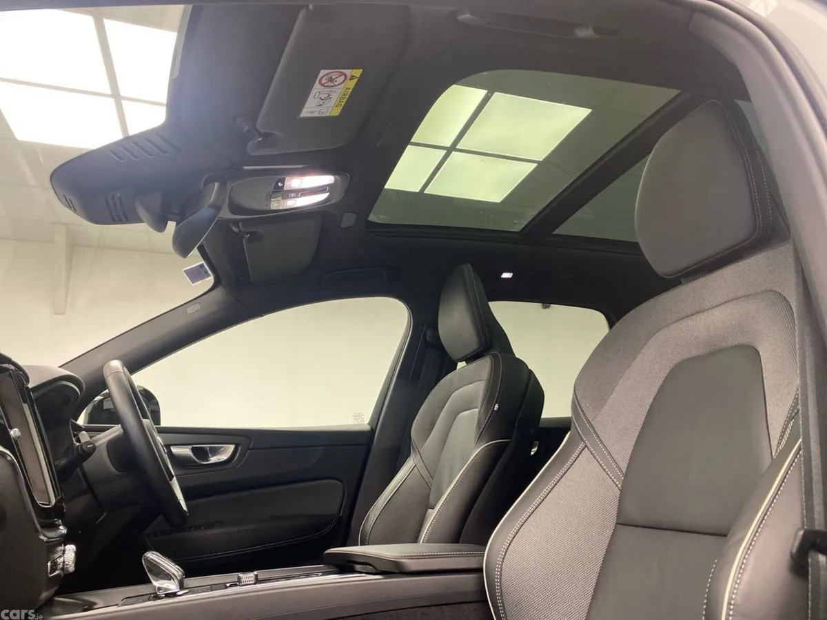 Volvo XC60 SUV, Petrol Plug-in Hybrid, 2025, Grey
