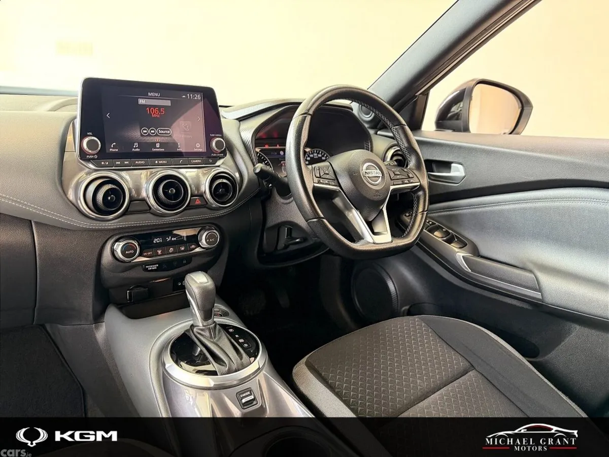 Nissan Juke SUV, Petrol, 2022, White