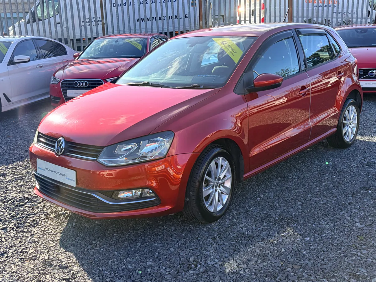 Volkswagen Polo Hatchback, Petrol, 2016, Red