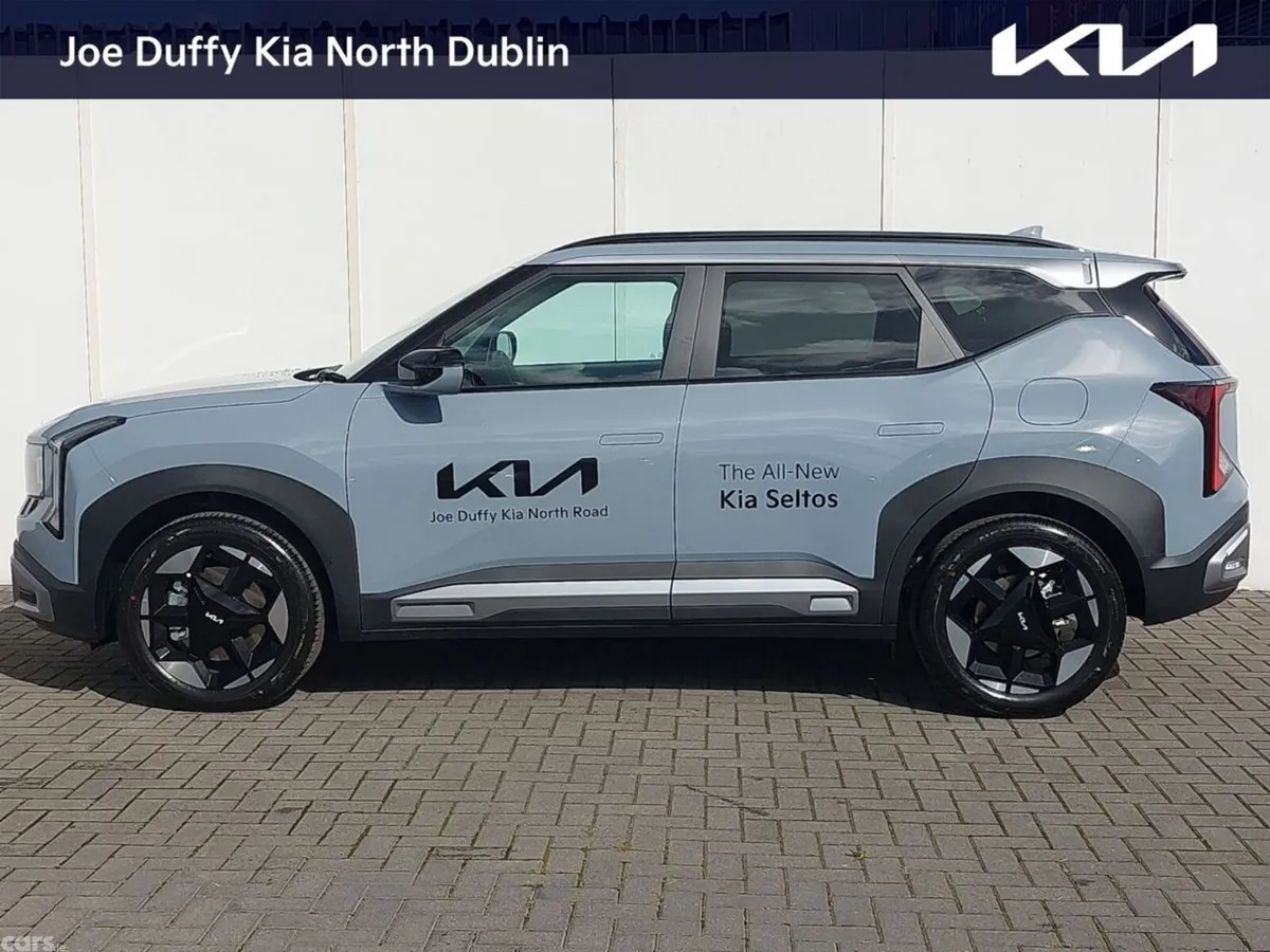 Kia Seltos SUV, Petrol, 2027, Grey