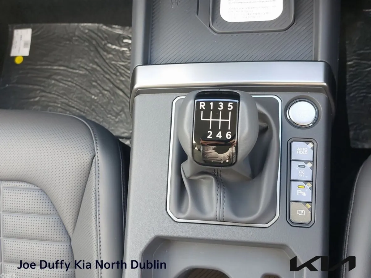 Kia Seltos SUV, Petrol, 2027, Grey