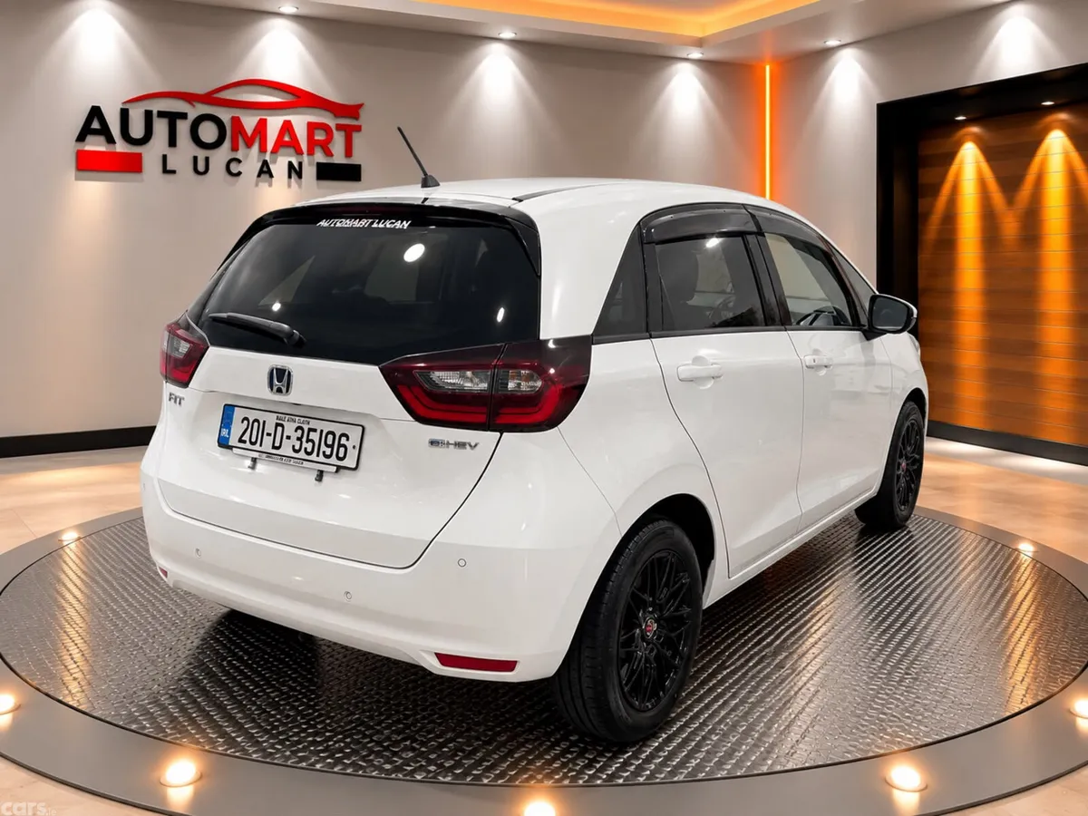 Honda Fit Hatchback, Petrol Hybrid, 2020, White