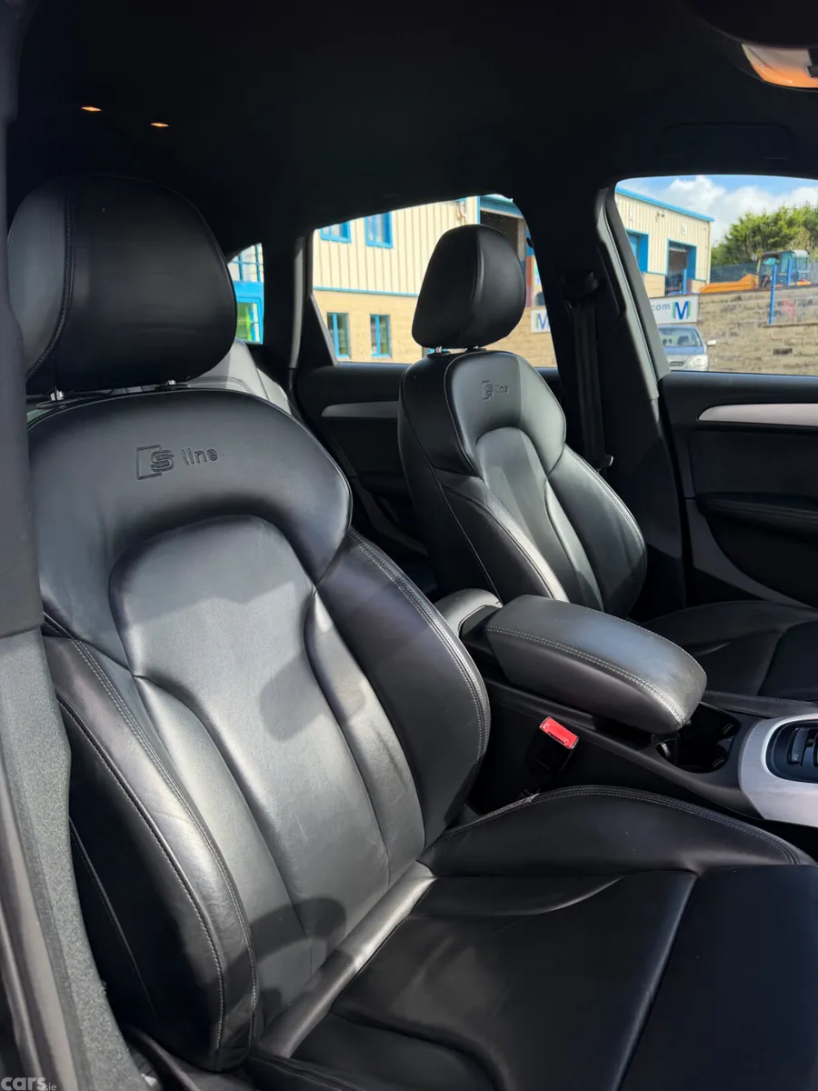 Audi Q5 SUV, Diesel, 2015, Grey