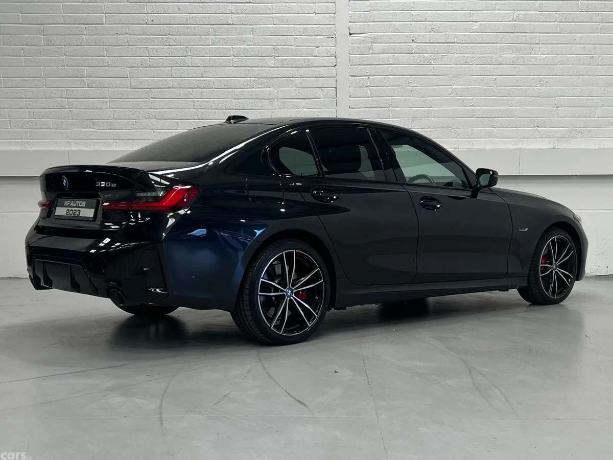 BMW 3-Series Saloon, Petrol Hybrid, 2023, Black