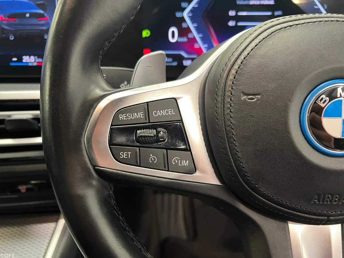 BMW 3-Series Saloon, Petrol Hybrid, 2023, Black