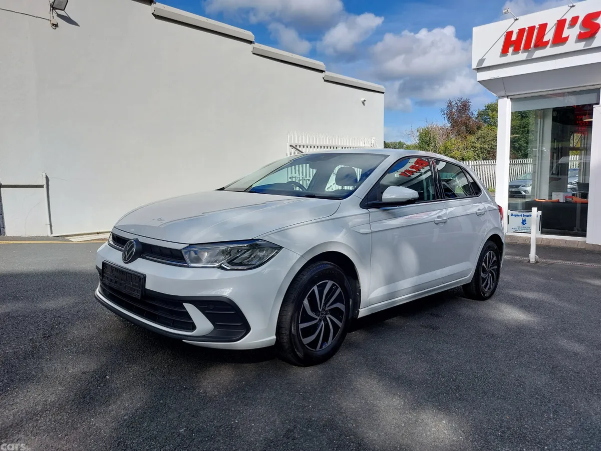 Volkswagen Polo Hatchback, Petrol, 2023, White