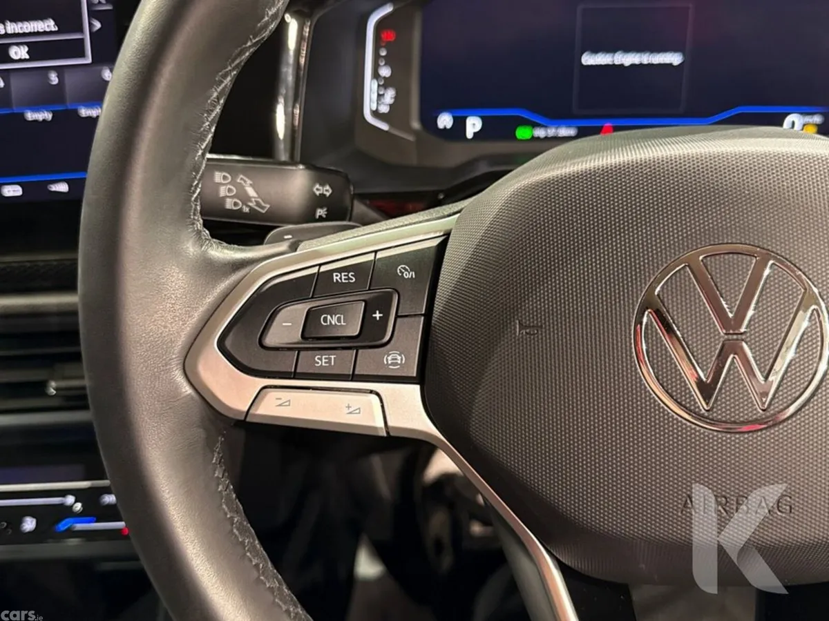 Volkswagen Polo Hatchback, Petrol, 2022, Blue