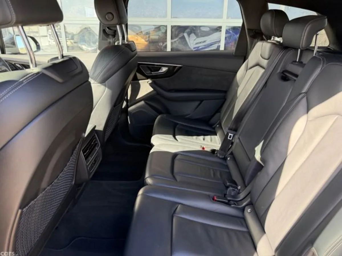 Audi Q7 SUV, Petrol Plug-in Hybrid, 2021, Black