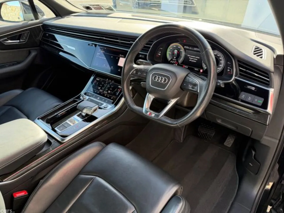 Audi Q7 SUV, Petrol Plug-in Hybrid, 2021, Black