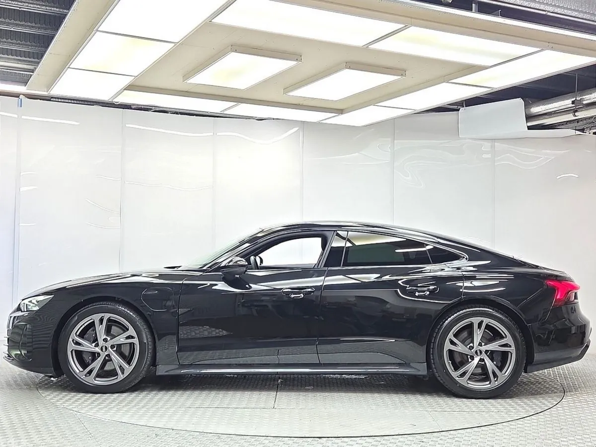 Audi e-tron GT quattro Coupe, Electric, 2024, Black