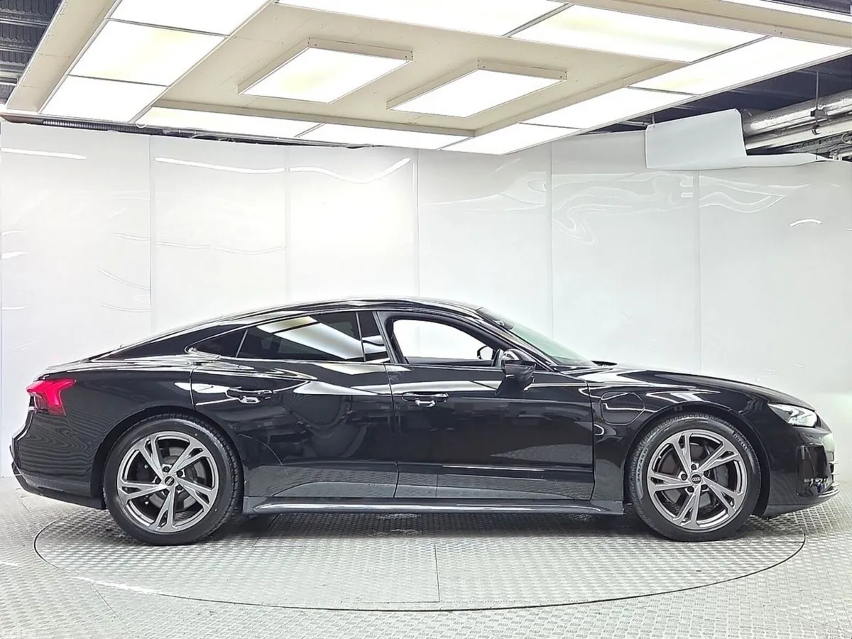 Audi e-tron GT quattro Coupe, Electric, 2024, Black