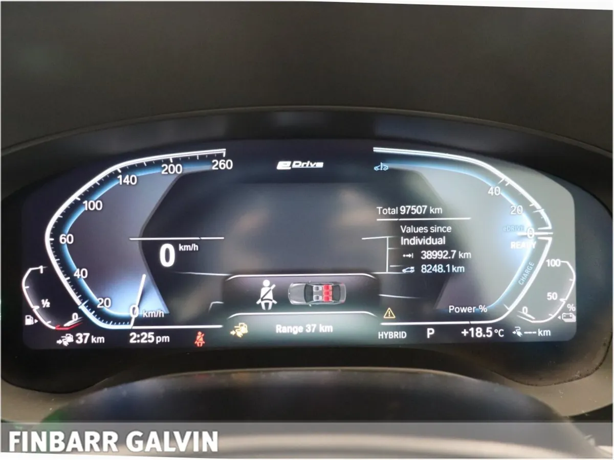 BMW 5-Series Estate, Petrol Plug-in Hybrid, 2023, Grey