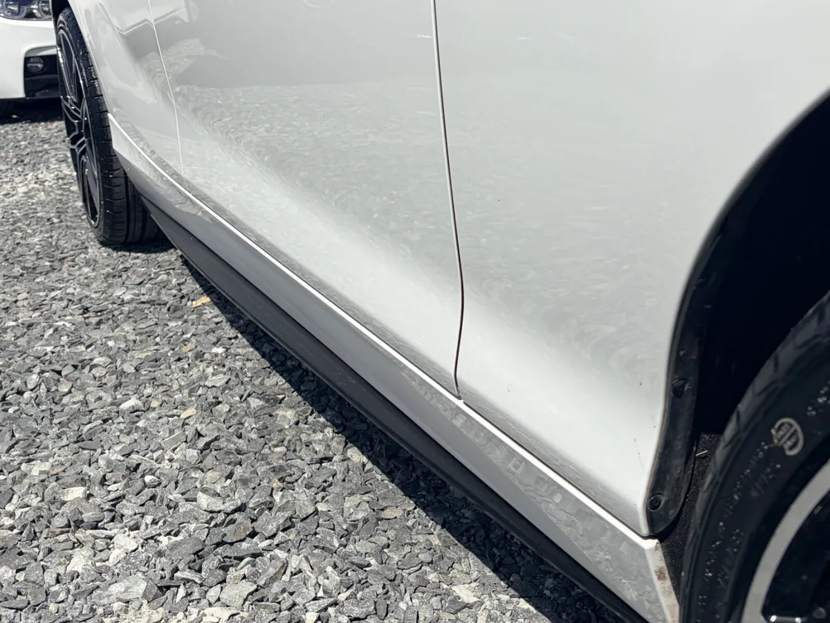 BMW 1-Series Hatchback, Diesel, 2017, White