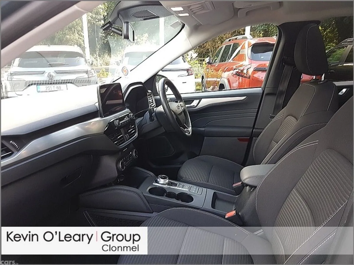 Ford Kuga SUV, Petrol Hybrid, 2022, Blue
