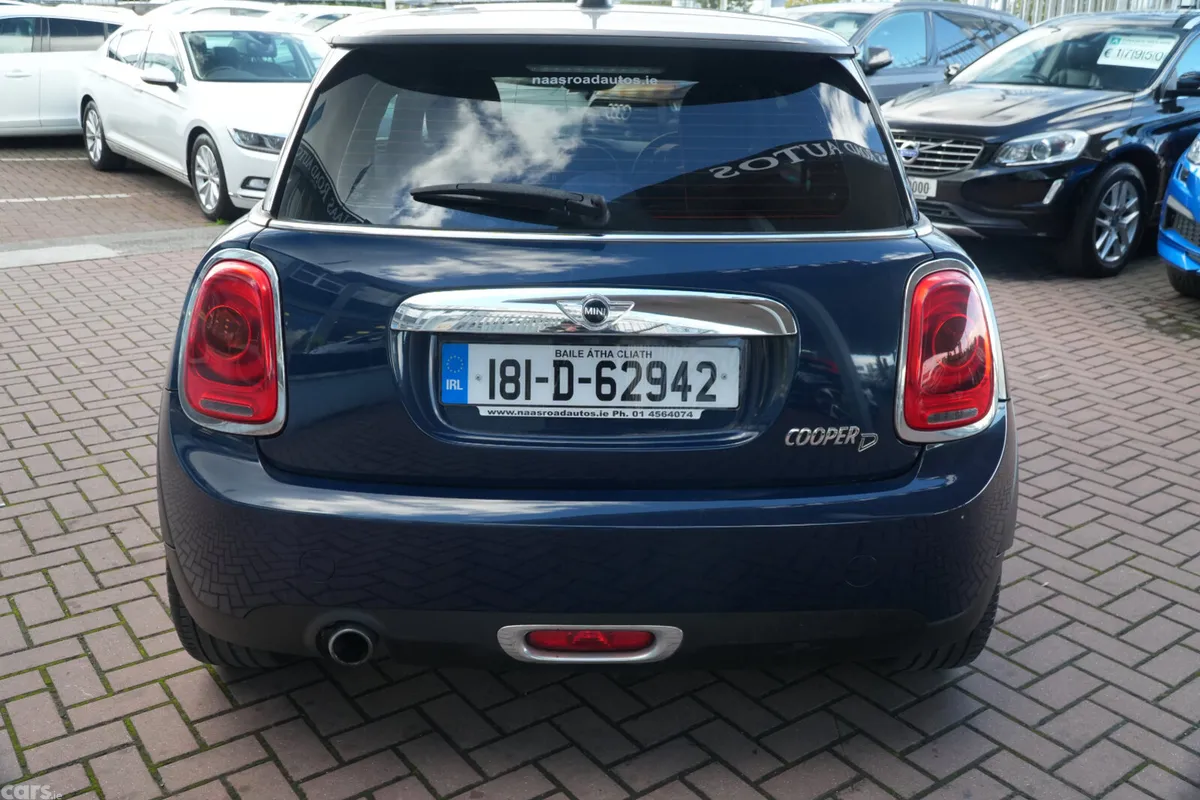 Mini Cooper Hatchback, Diesel, 2018, Blue
