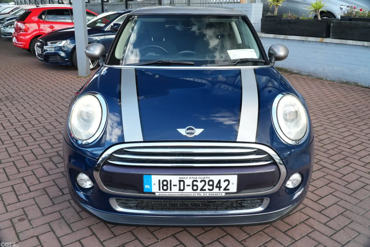 Mini Cooper Hatchback, Diesel, 2018, Blue