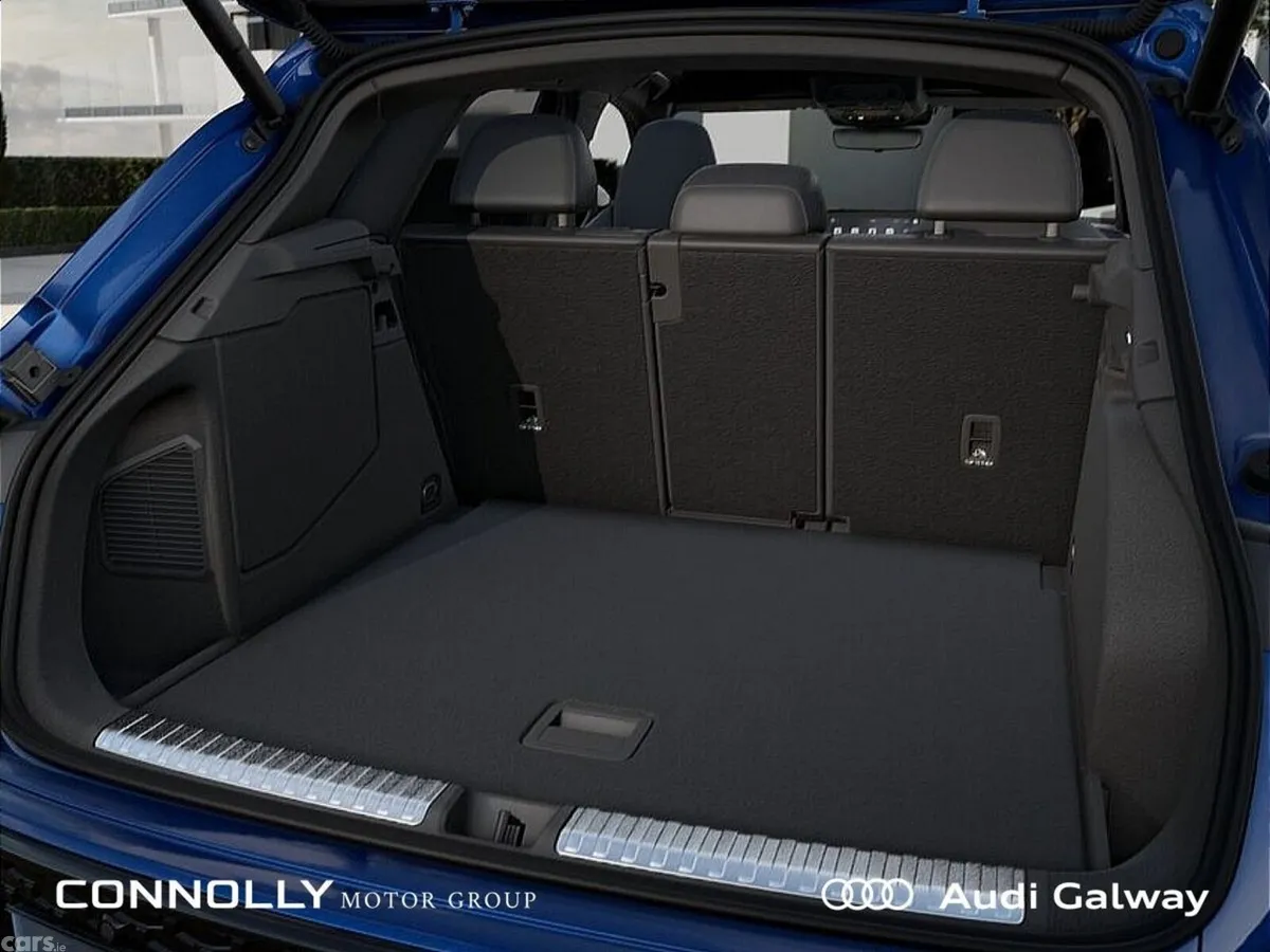 Audi Q3 SUV, Petrol Plug-in Hybrid, 2027, Blue