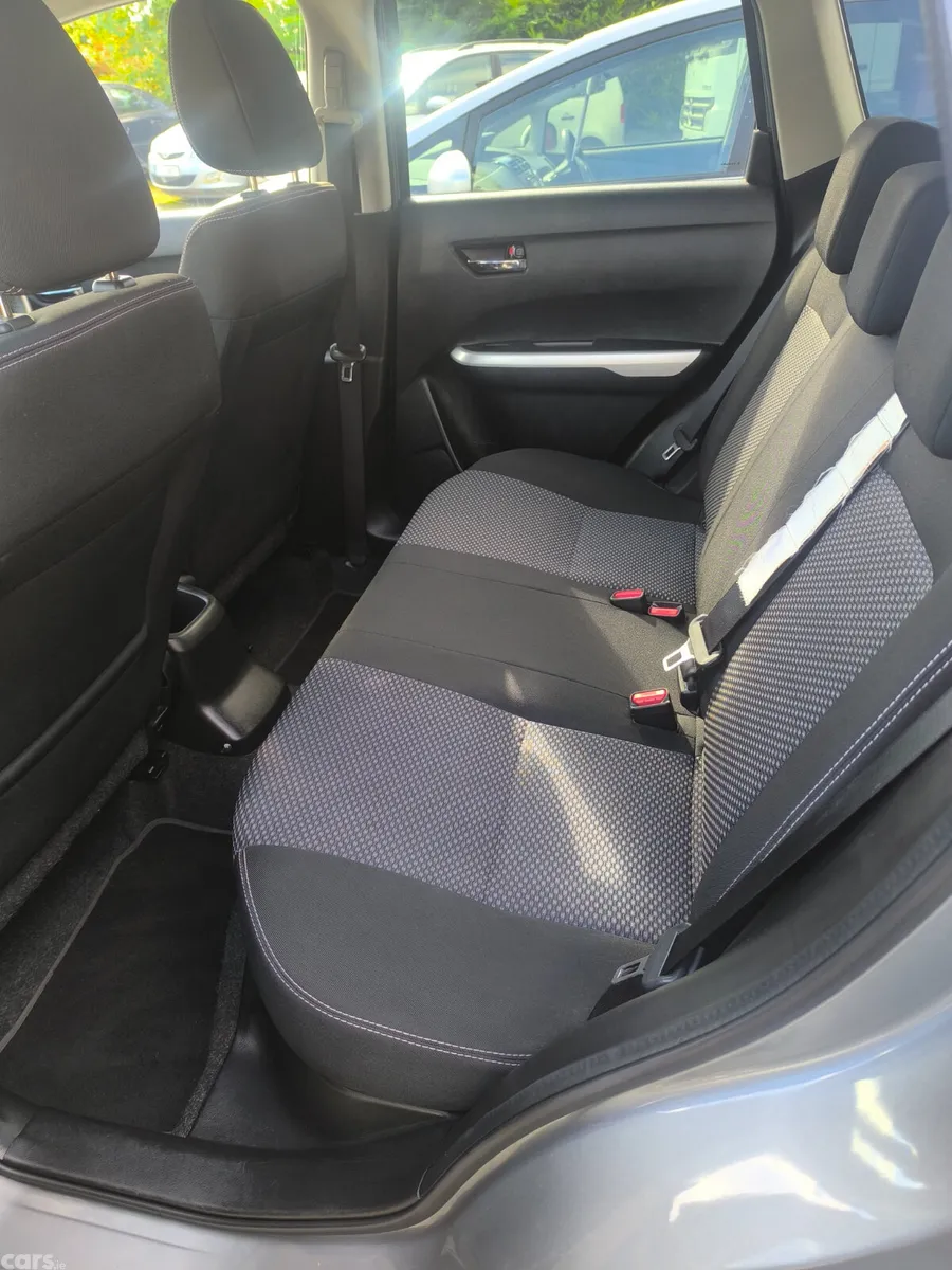 Suzuki Vitara SUV, Petrol, 2016, Grey