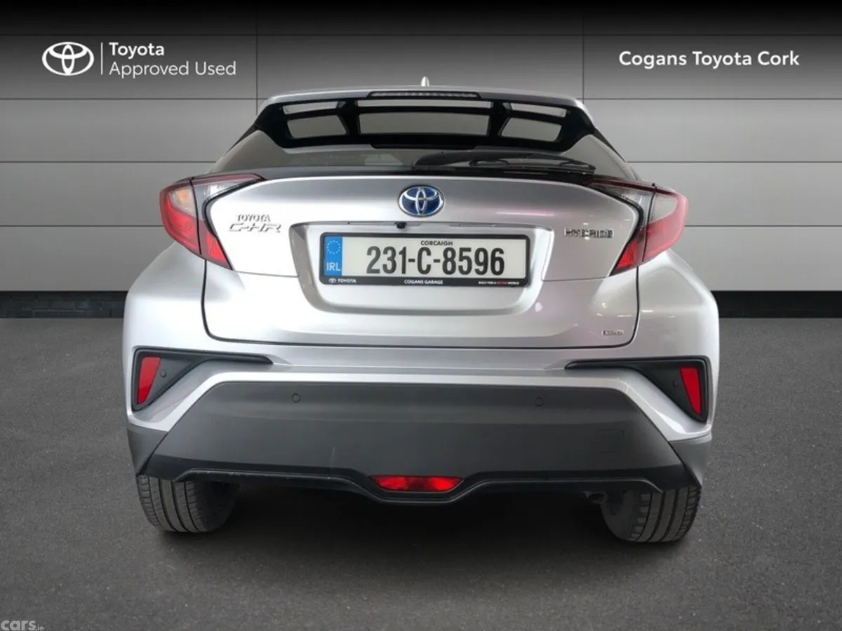 Toyota C-HR SUV, Petrol Hybrid, 2023, Silver