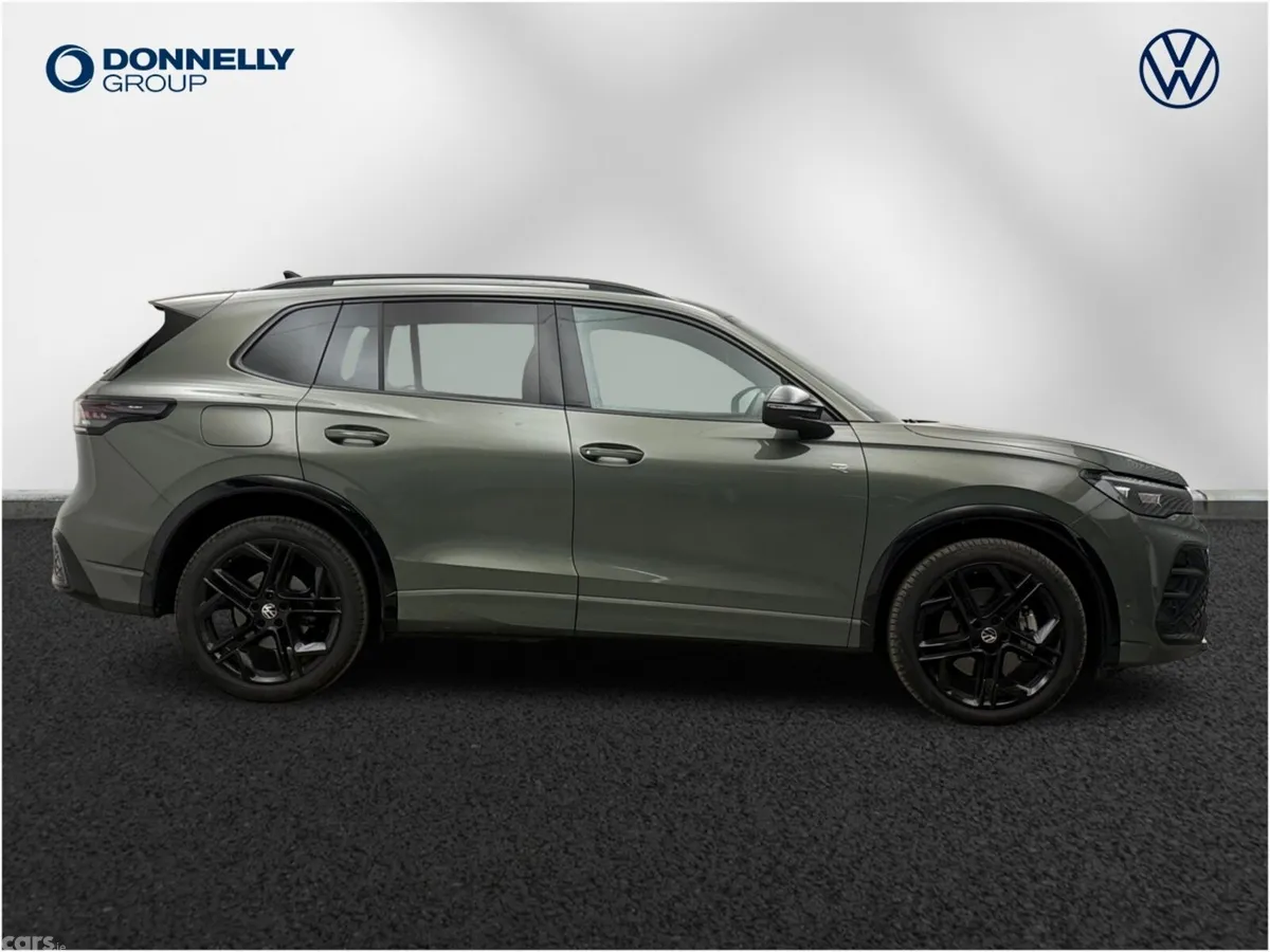 Volkswagen Tiguan Estate, Diesel, 2026, Green
