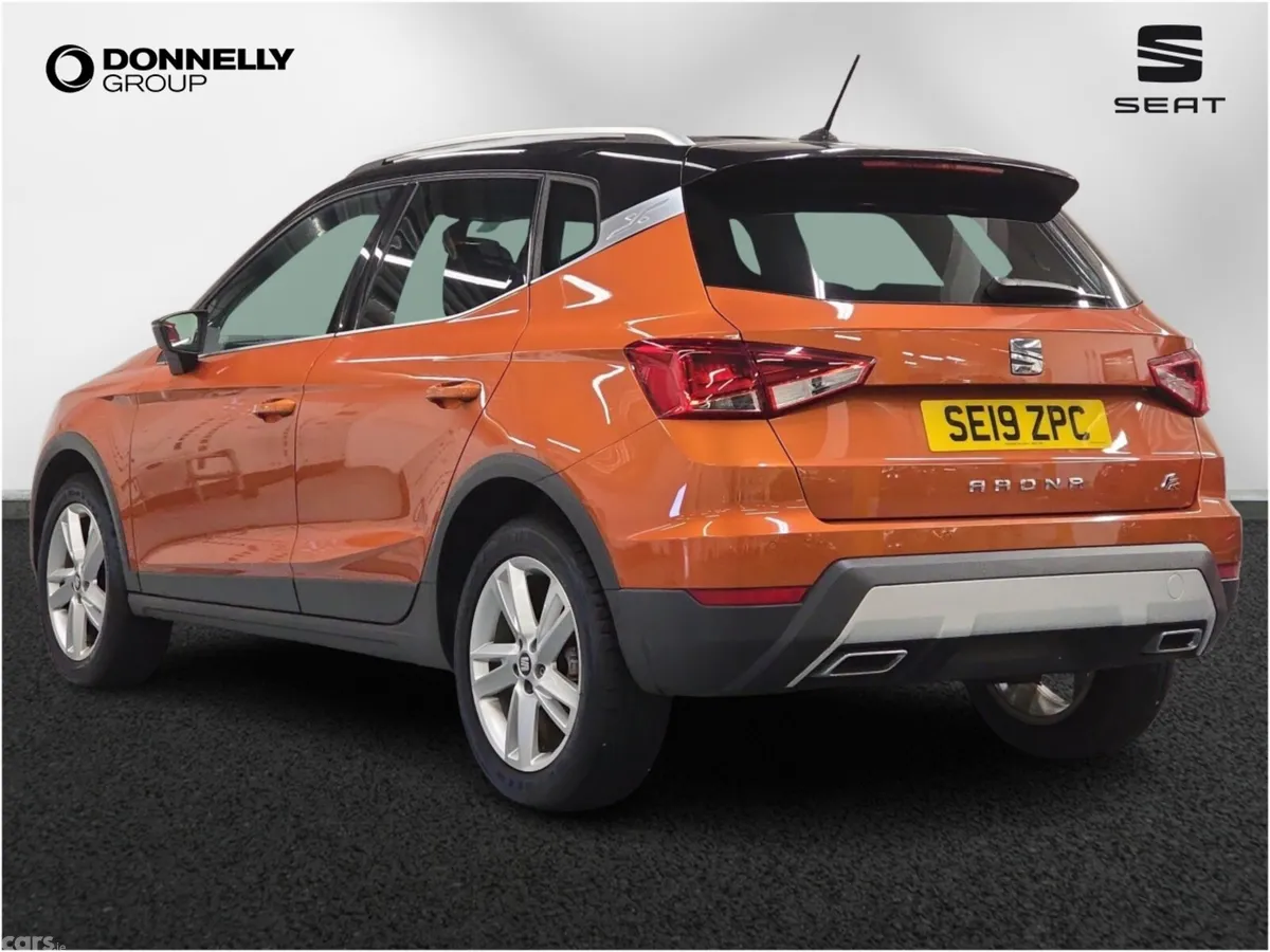 SEAT Arona Hatchback, Petrol, 2019, Orange