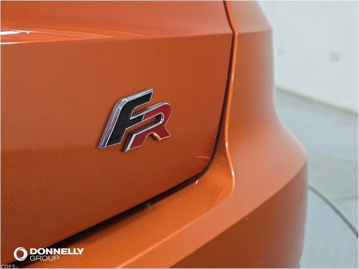 SEAT Arona Hatchback, Petrol, 2019, Orange