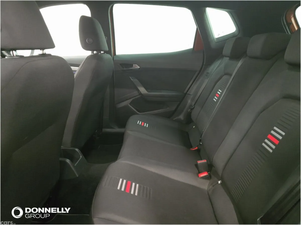 SEAT Arona Hatchback, Petrol, 2019, Orange
