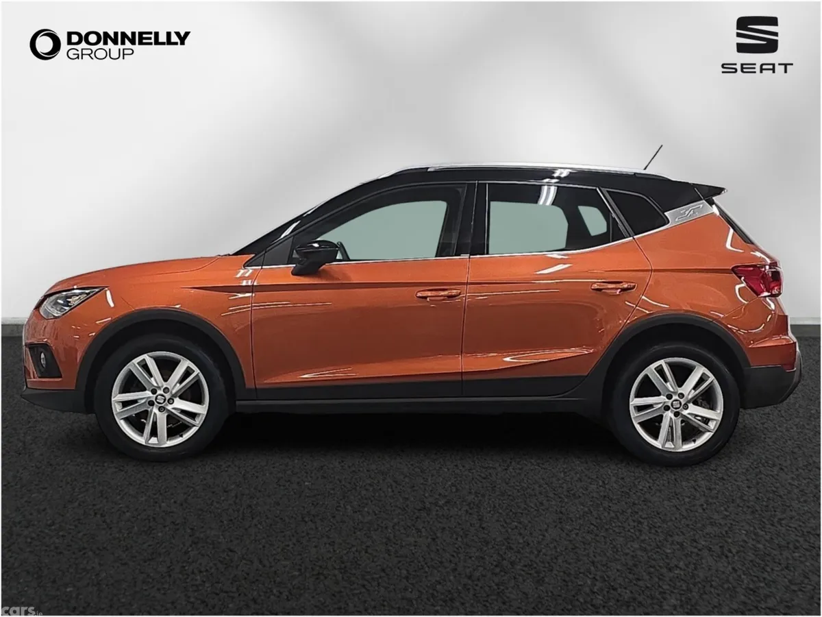 SEAT Arona Hatchback, Petrol, 2019, Orange