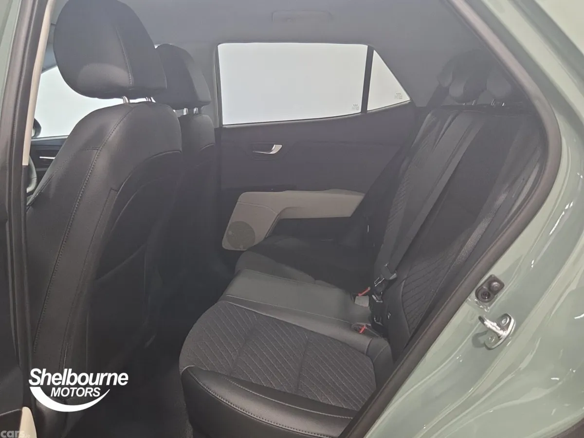Kia Stonic Estate, Petrol, 2026, Green